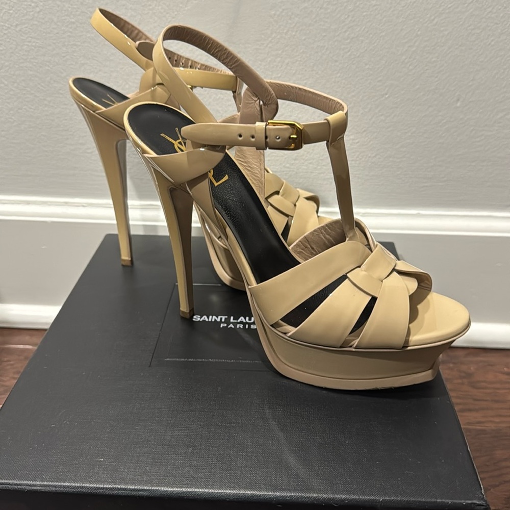 YSL Tribute Heel- Nude size 39